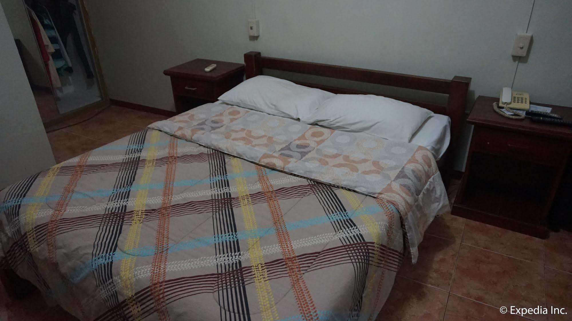Phoenix Hotel Анхелес Екстериор снимка